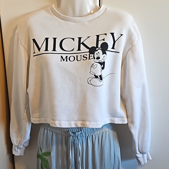 Zara Tops - Zara Ladies Mickey Mouse Crop SweatShirt